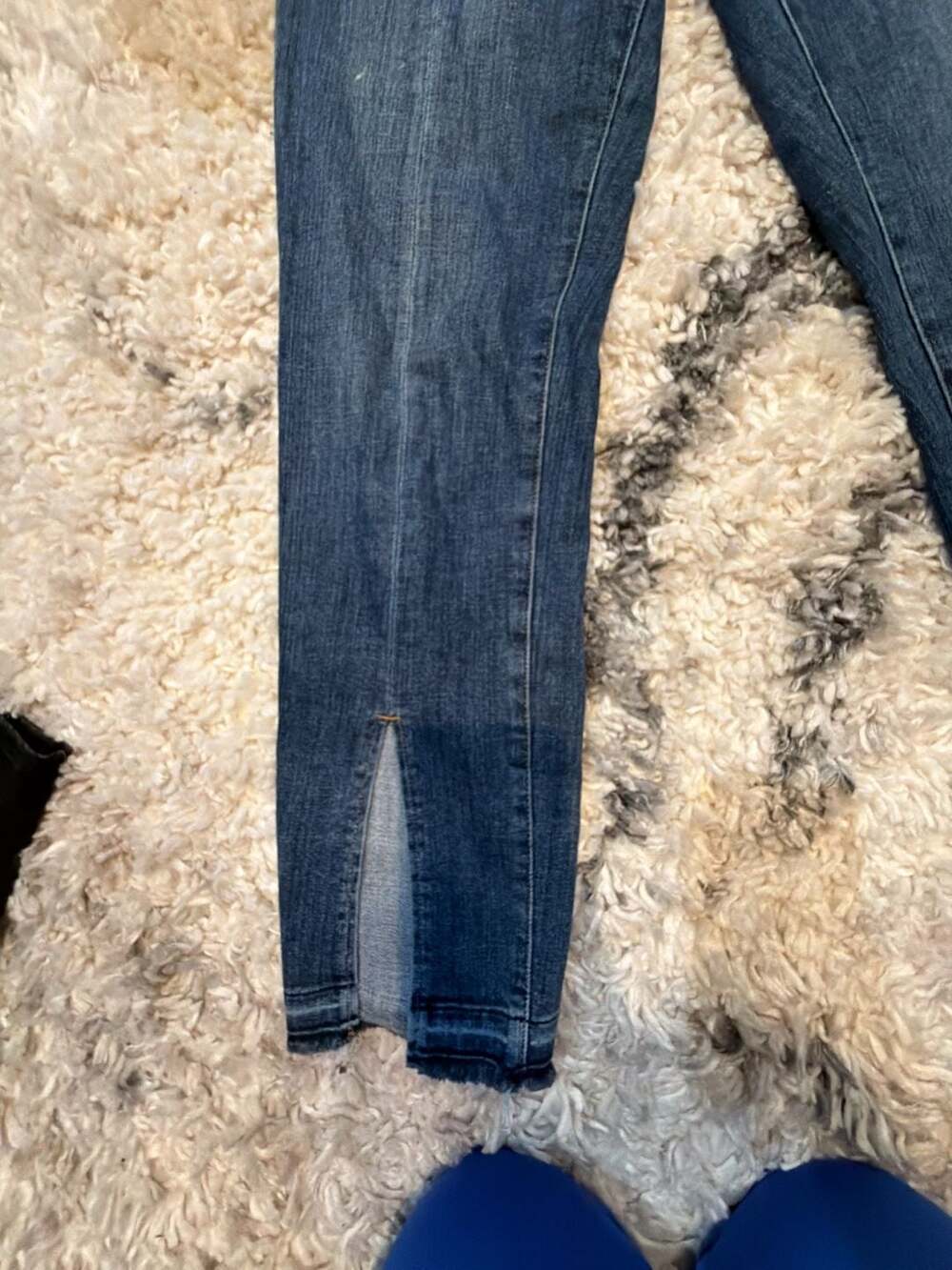 Frame Denim - Picture 3 of 6